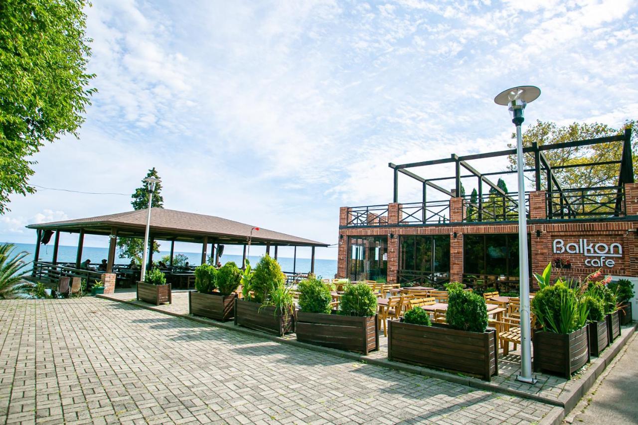 Hotel Sanzazila Gudauta Exteriér fotografie