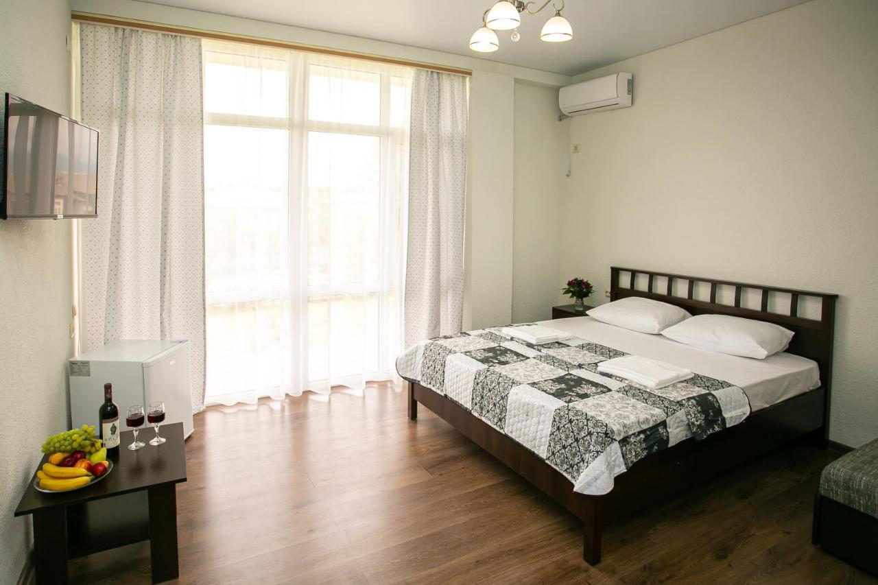Hotel Sanzazila Gudauta Exteriér fotografie
